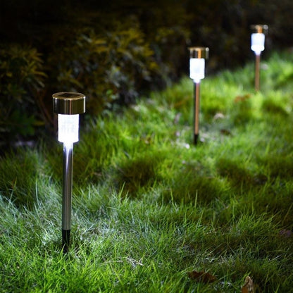 Solar Pathway Lights Outdoor on grass